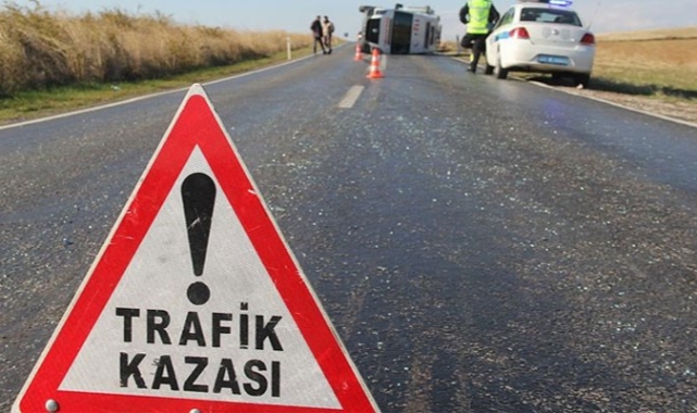 İzmir’de korkunç kaza! Traktör ve motosiklet çarpıştı: İki ölü var