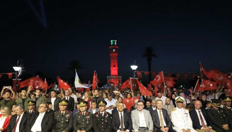 İzmir’de ’15 Temmuz Demokrasi ve Milli Birlik Günü’ etkinlikleri
