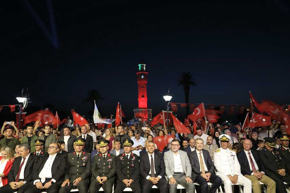 İzmir’de 15 Temmuz Demokrasi ve Milli Birlik Günü programı kapsamında