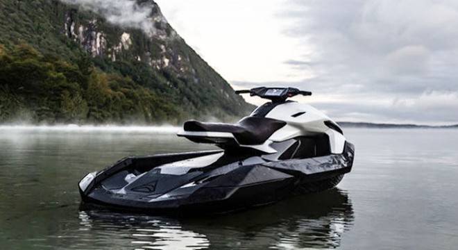 İzmir'in Foça'da jet ski kazası sonrası Ercan Şenel yaşamını yitirdi.