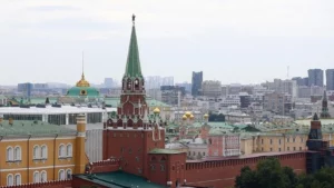 Kremlin Sözcüsü Peskov bugün yaptığı açıklamada, Batı’nın Ukrayna’ya güvenlik garantisi