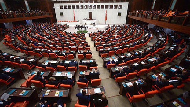 CHP’nin görüşme önerisi reddedildi; Meclis tatile girdi