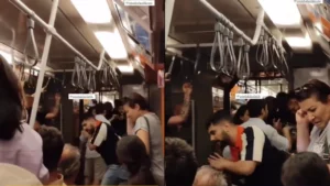 İstanbul metrosunda yaşanan tartışmada silah çekildi.
