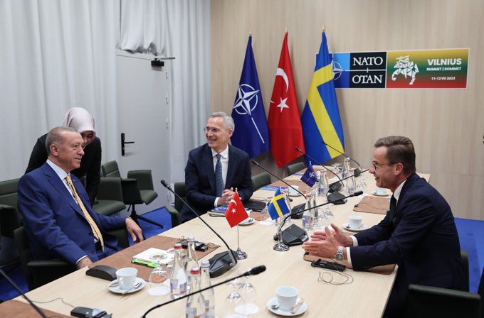 İsveç Yüksek Mahkemesi, FETÖ Terör Örgütü üyesi oldukları gerekçesiyle Türkiye’nin