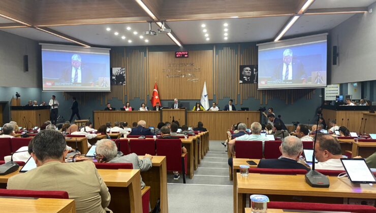 İzmir Büyükşehir Belediye Meclisi’nde Kentsel Dönüşüm Dairesi Başkanlığı’nın Kapatılması Tartışmaları