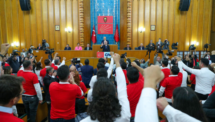CHP grup toplantısından flaş açıklamalar: ‘CHP tek adam partisi değildir!’