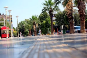 Türkiye'de aşırı sıcaklar ayın sonuna kadar kalacak, sıcak çarpması ve