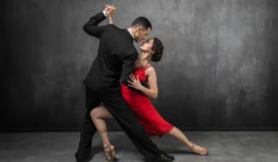 İzmir kıyılarında tango esintisi