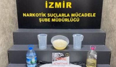 İzmir’de yasaklı madde operasyonu: 2 şüpheli tutuklandı