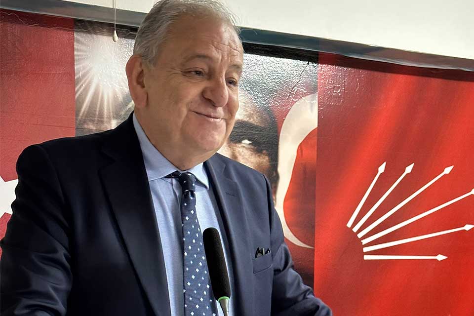 CHP İzmir Milletvekili Rıfat Nalbantoğlu, AK Parti İzmir Milletvekili Mahmut