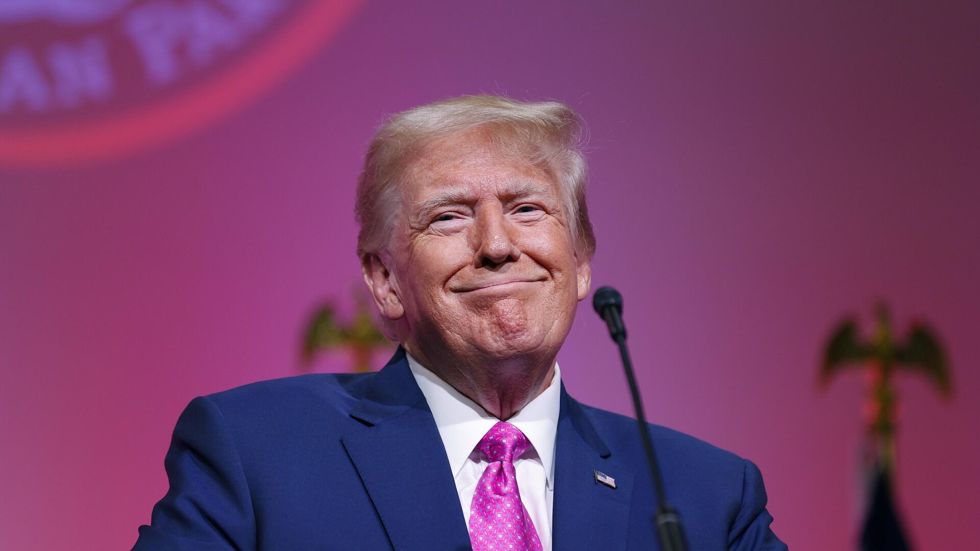 Eski ABD Başkanı Donald Trump, iki buçuk yılı aşkın bir