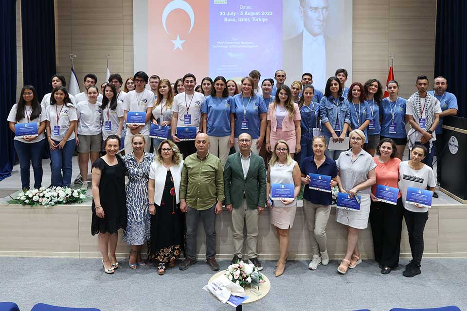 Buca Belediyesi ve Tınaztepe Üniversitesi iş birliği ile Türkiye’de ilk