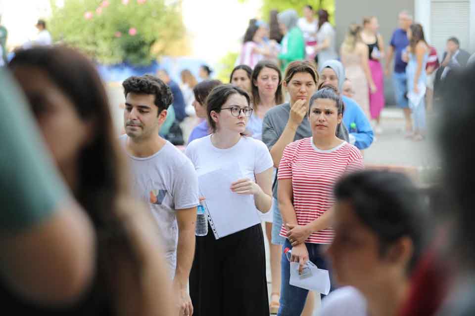 bayraklı