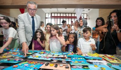 Gaziemir Belediyesi kadınlar ve çocuklar için 24 branşta kurs düzenledi