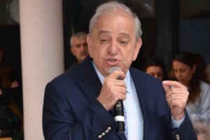 CHP İzmir Milletvekili Rıfat Nalbantoğlu; İzmir’in yılların birikimi olan kronik
