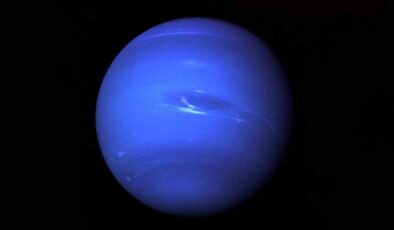 Dünya’dan İlk Kez Neptün’deki ‘Gizemli Karanlık Leke’ Görüntülendi