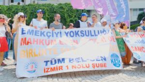 Kamu Emekçileri Sendikaları Konfederasyonu (KESK), hükümetin toplu sözleşme görüşmelerinde memur