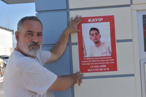 Marangoz Mehmet Atay (48) ile internet üzerinden kıyafet satan Ebru