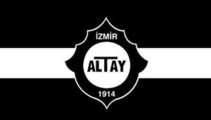Altay'da 42 yaşındaki kaptan İbrahim Öztürk, attığı golle takımına 3