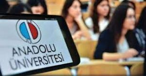 Sınavsız ikinci üniversite için kayıt yaptırmak isteyen vatandaşları zamlı kayıt