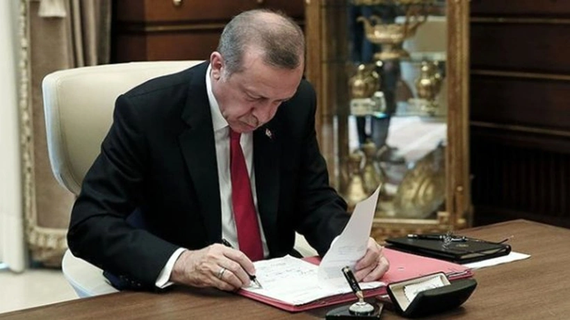 Resmi Gazete’de yayımlanan Cumhurbaşkanı kararına göre, 42 ilin jandarma komutanlıklarına