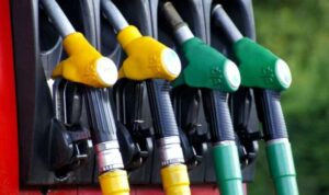 Zamların ardından motorine bu kez indirim geliyor. Motorinin litre fiyatı