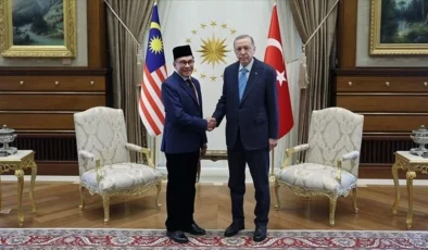 Cumhurbaşkanı Erdoğan, Malezya Başbakanı ile görüştü: Neler konuşuldu?