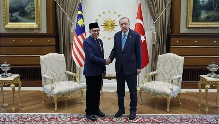 Cumhurbaşkanı Erdoğan, Malezya Başbakanı ile görüştü: Neler konuşuldu?