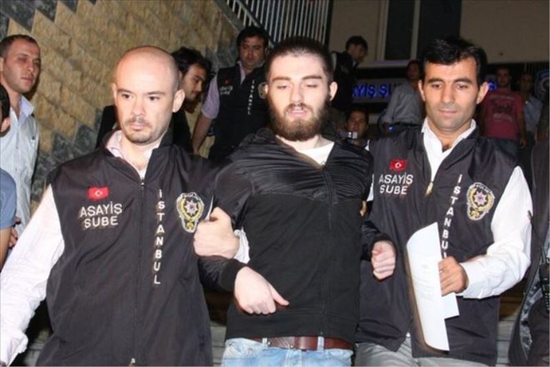 Adalet Bakanlığı’ndan Cem Garipoğlu’nun mezarının açılması talebine ret kararı! 14 yıl önce İstanbul'da katledilen Münevver Karabulut'un katili Cem Garipoğlu'nun