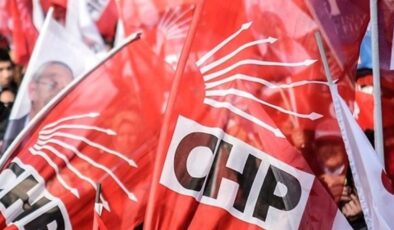 CHP Tire İlçe Kongresi Bugün Yapılıyor: İki Adayın Liderlik Mücadelesi