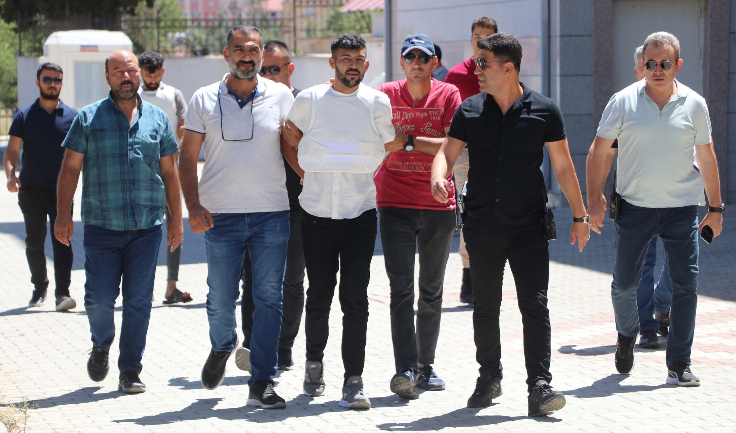 Geçen yıl öldürülen Mustafa A'nın kardeşi Kemal A.'nın (25), tetikçi