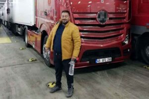 İtalya açıklarındaki feribot yangınında kaybolan TIR şoförü Mehmet Çakır'dan (42)