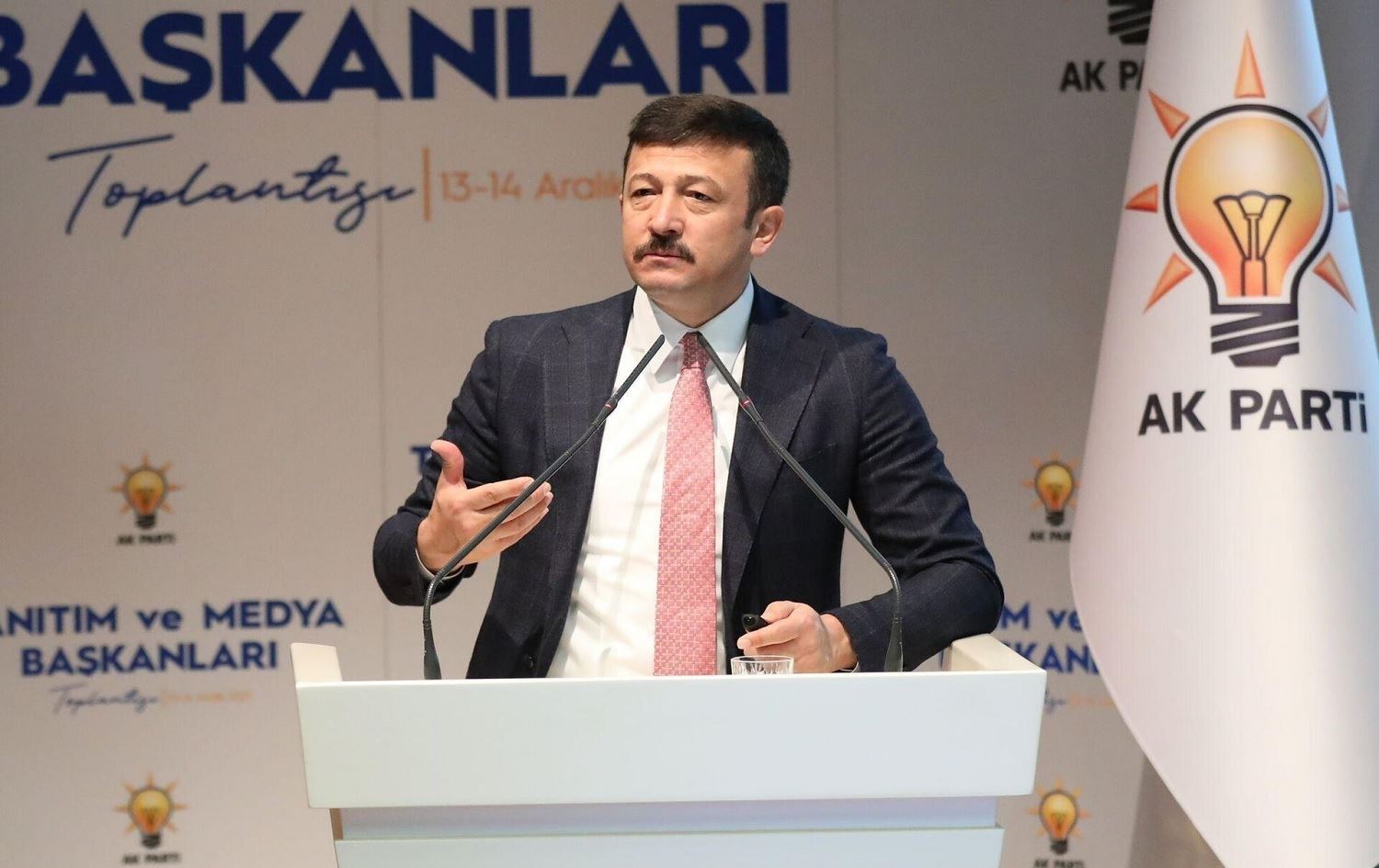 AK Partili Dağ’dan iddialı yerel seçim mesajı: “CHP’ye geçen belediyeleri alacağız” AK Parti Genel Başkan Yardımcısı Hamza Dağ, "AK Parti, henüz