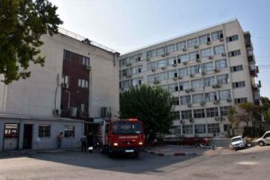 İzmir'in Konak ilçesinde Tepecik Eğitim ve Araştırma Hastanesi'nin zemin katında