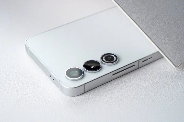 Yakın zamanda ortaya çıkan bilgilere göre, Samsung‘un çok beklenen Galaxy