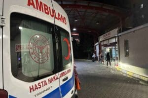 İzmir’in Konak ilçesinde Hüseyin Gökçen (71), tartıştığı Ü.Ç. tarafından 8