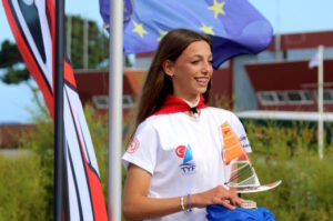 Emr Windsurf ve Yelken Spor Kulübü sporcusu Parla Kabasakal, 2023