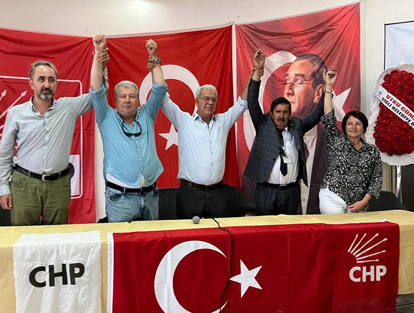 DEMOKRAT GÜNDEM- Kongre, Mordoğan Düğün Salonu’nda gerçekleştirildi ve Karaburun Belediye