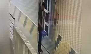 Ürün siparişi veren vatandaş poşeti açıp boş kutuyla karşılaşınca neye