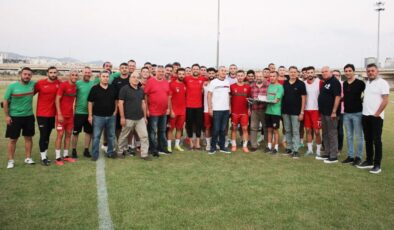 Karşıyaka’dan 21 futbolcu gitti!