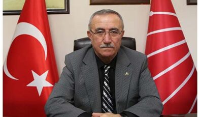 CHP Gaziemir İlçe Kongresinde Kasım Özkan Güven Tazeledi