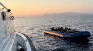 Sahil Güvenlik Komutanlığı, 21 Ağustos saat 00.50’de Bodrum açıklarında lastik