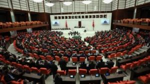 Sözcü’de yer alan habere göre Meclis‘in 27’nci döneminde görev yapan 314 milletvekili, 14