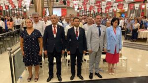 CHP İzmir’de ilçe kongreleri hızla sürüyor. Menemen’de bugün gerçekleşen ilçe