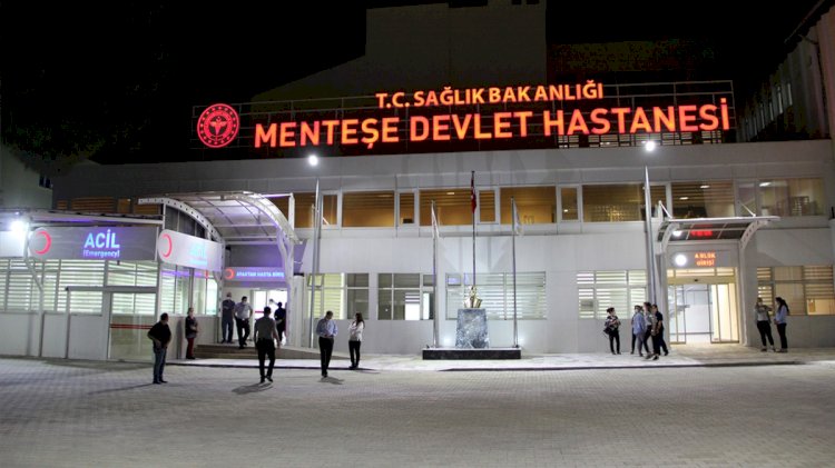 Muğla Menteşe Devlet Hastanesi'nde elektrikten çıktığı belirlenen yangın ekiplerin zamanında