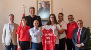 İzmir Büyükşehir Belediye Başkanı Tunç Soyer, 11-19 Ağustos tarihlerinde İzmir’de