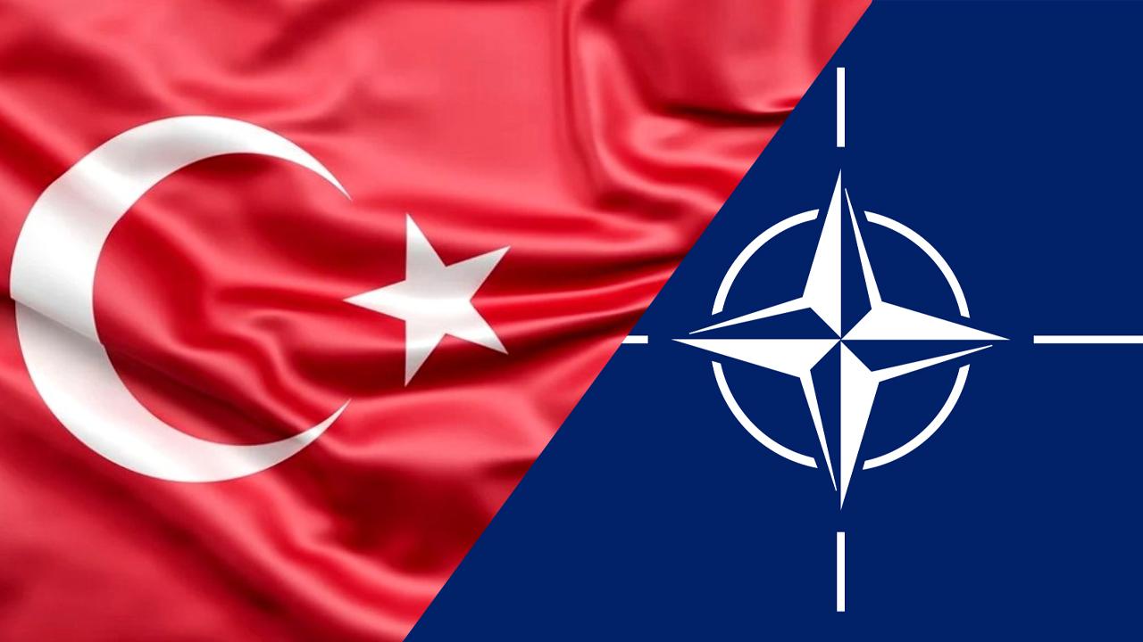NATO 30 Ağustos’u kutladı, Atina tepki gösterdi; ‘Kutlama kabul edilemez!’ Türkiye ile Yunanistan arasında son dönemde yolunda seyreden ilişkileri yerle bir edecek bir