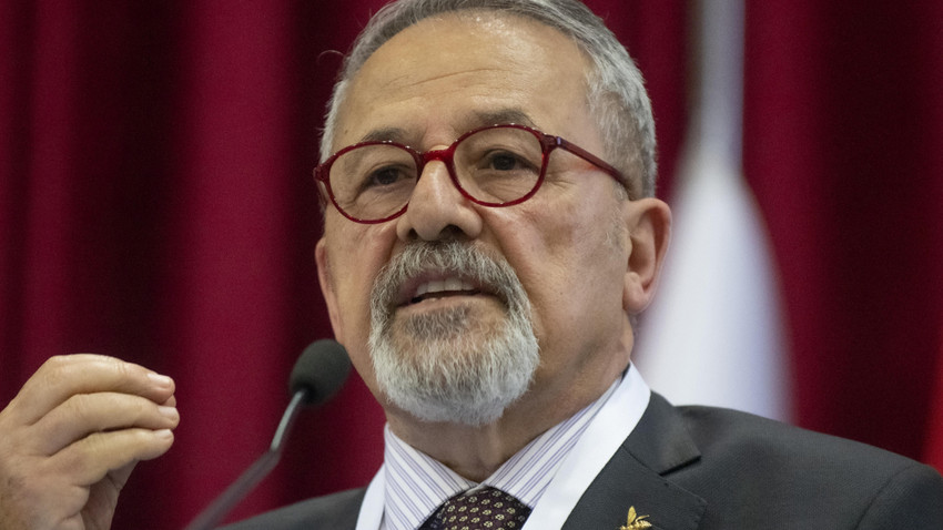 Yeşilyurt ilçesinde saat 20.48’de meydana gelen 5,3 büyüklüğündeki depremin ardından