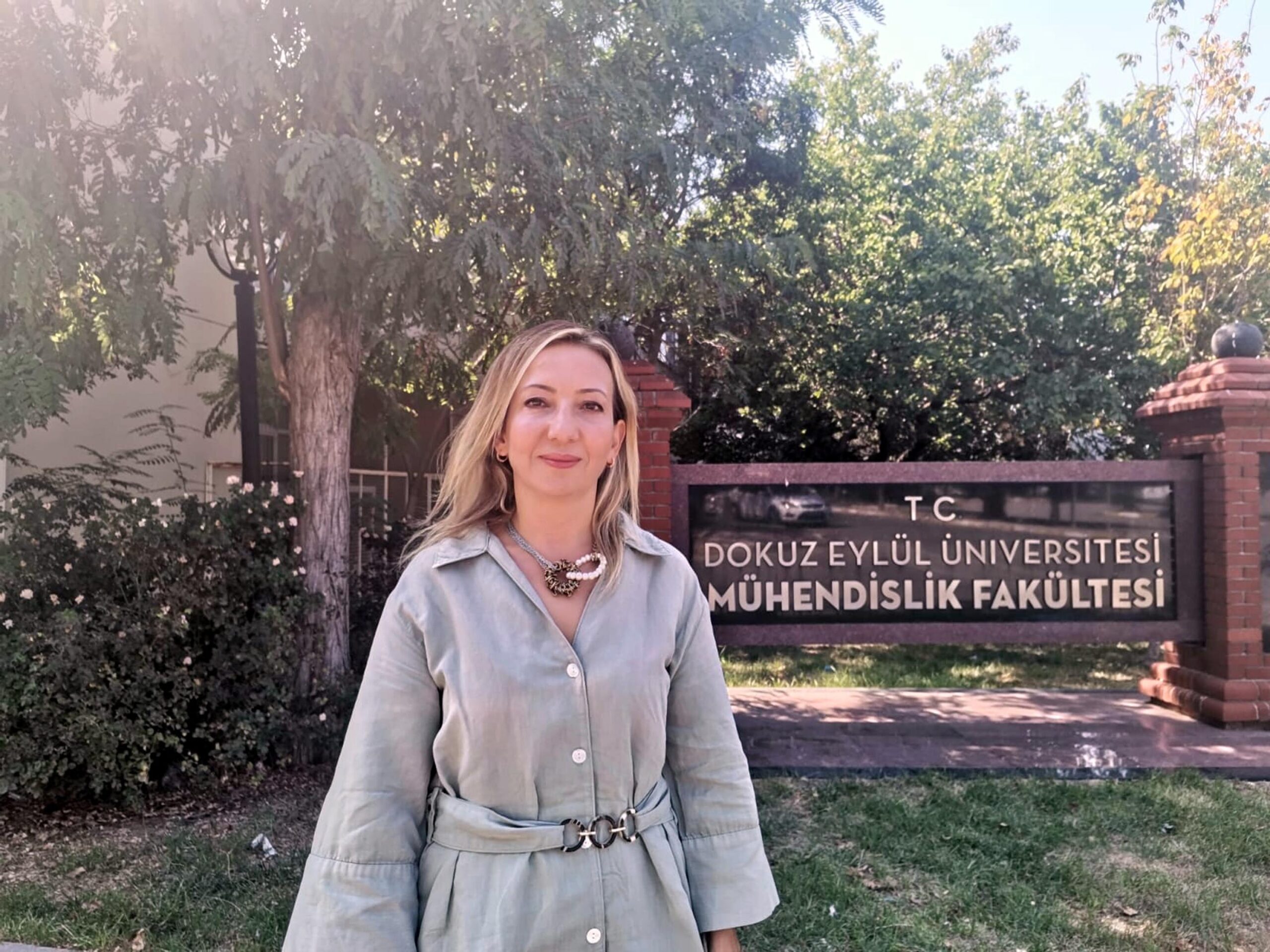 İzmir Dokuz Eylül Üniversitesi'nden (DEÜ) Prof. Dr. Neval Baycan, Ege