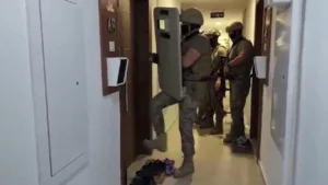 İçişleri Bakanı Ali Yerlikaya, sosyal medya hesabından, "Şehidimiz Hakan Telli'nin